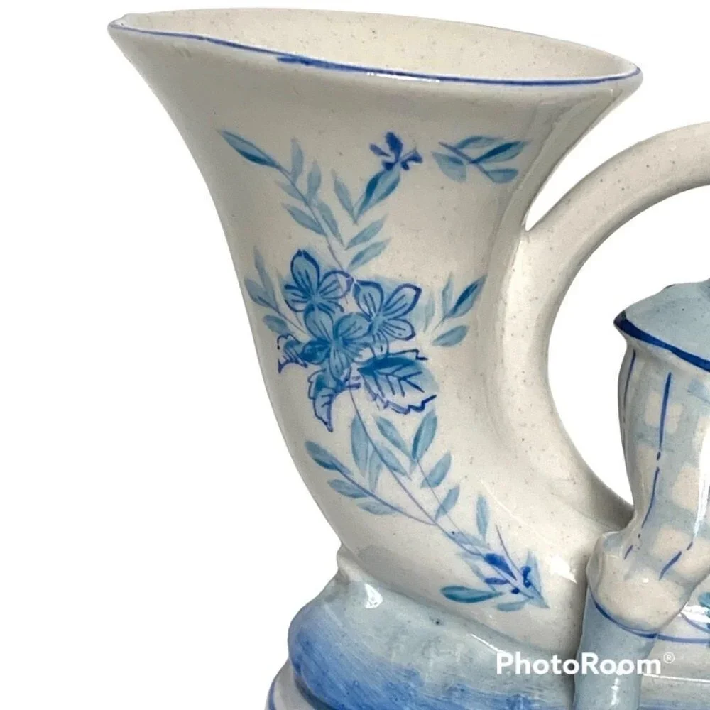 Vintage L and M Inc Blue White Boy Vase - Picture 5 of 9